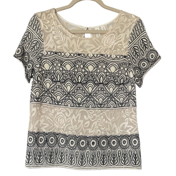 Anthropologie Meadow Rue Frieze Embroidered Top Size 38/6 Neutral - Picture 2 of 9